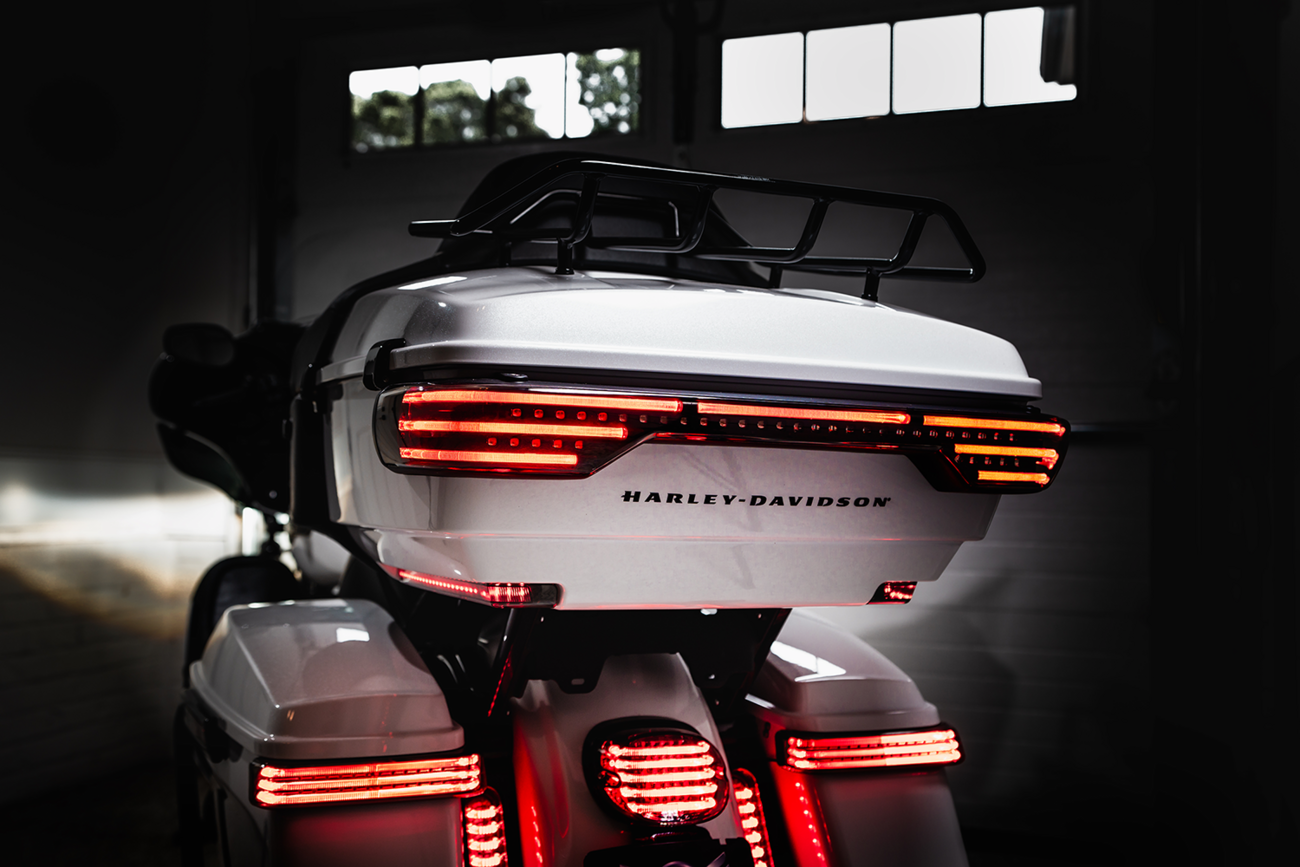 Custom Dynamics ProBEAM® Low-Profile LED Taillight Kit — With No Tag Light