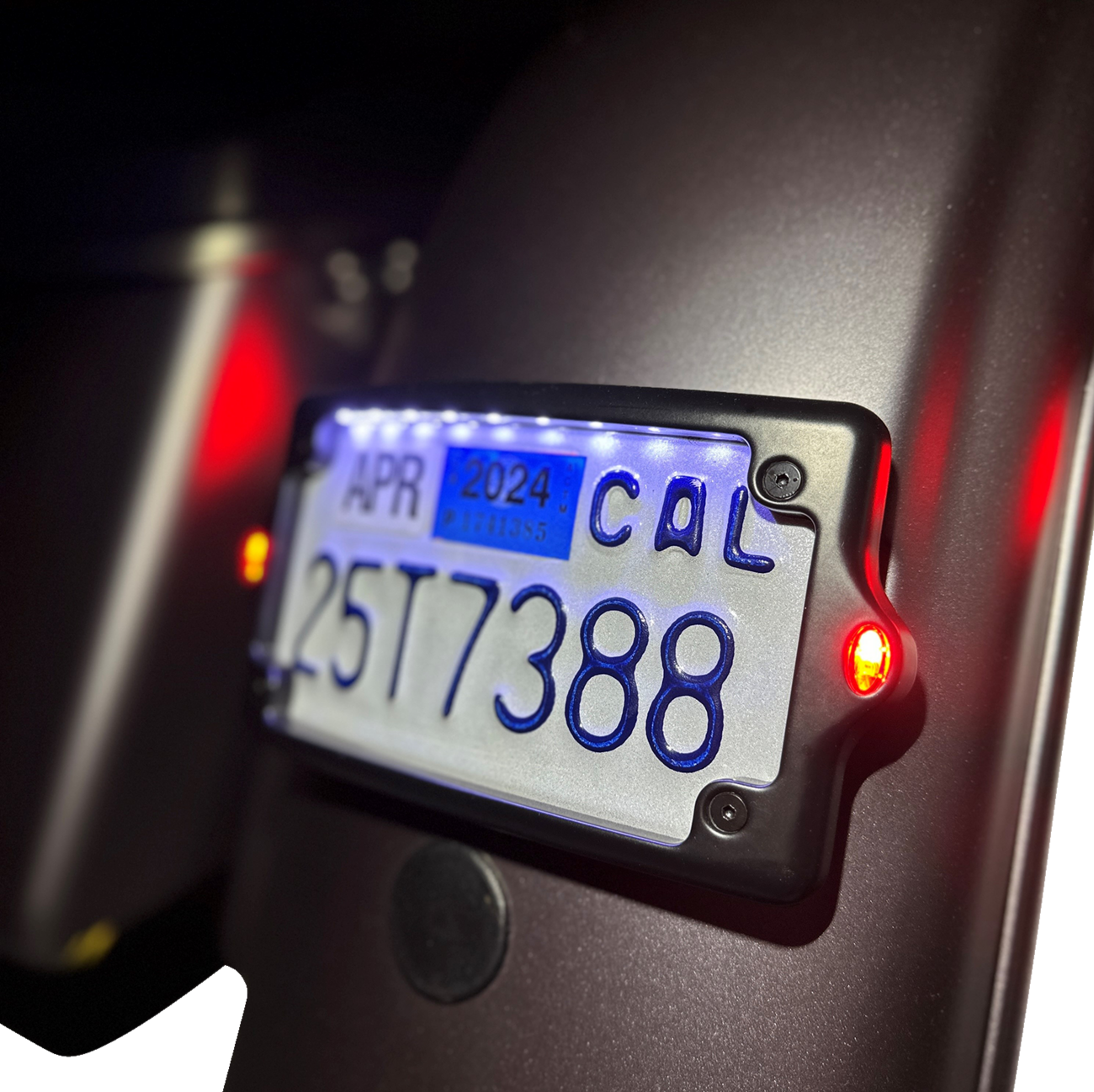 Kodlin USA License Plate Kit - Amber/Red/White - Black