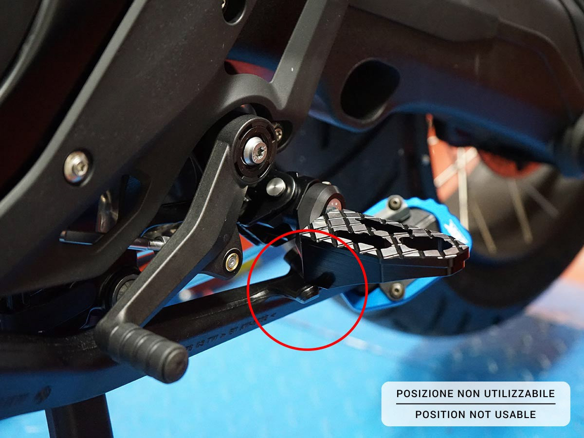 Ducabike DBK KPDM08 BMW R1300GS Touring Adjustable Pilot Footpegs Kit