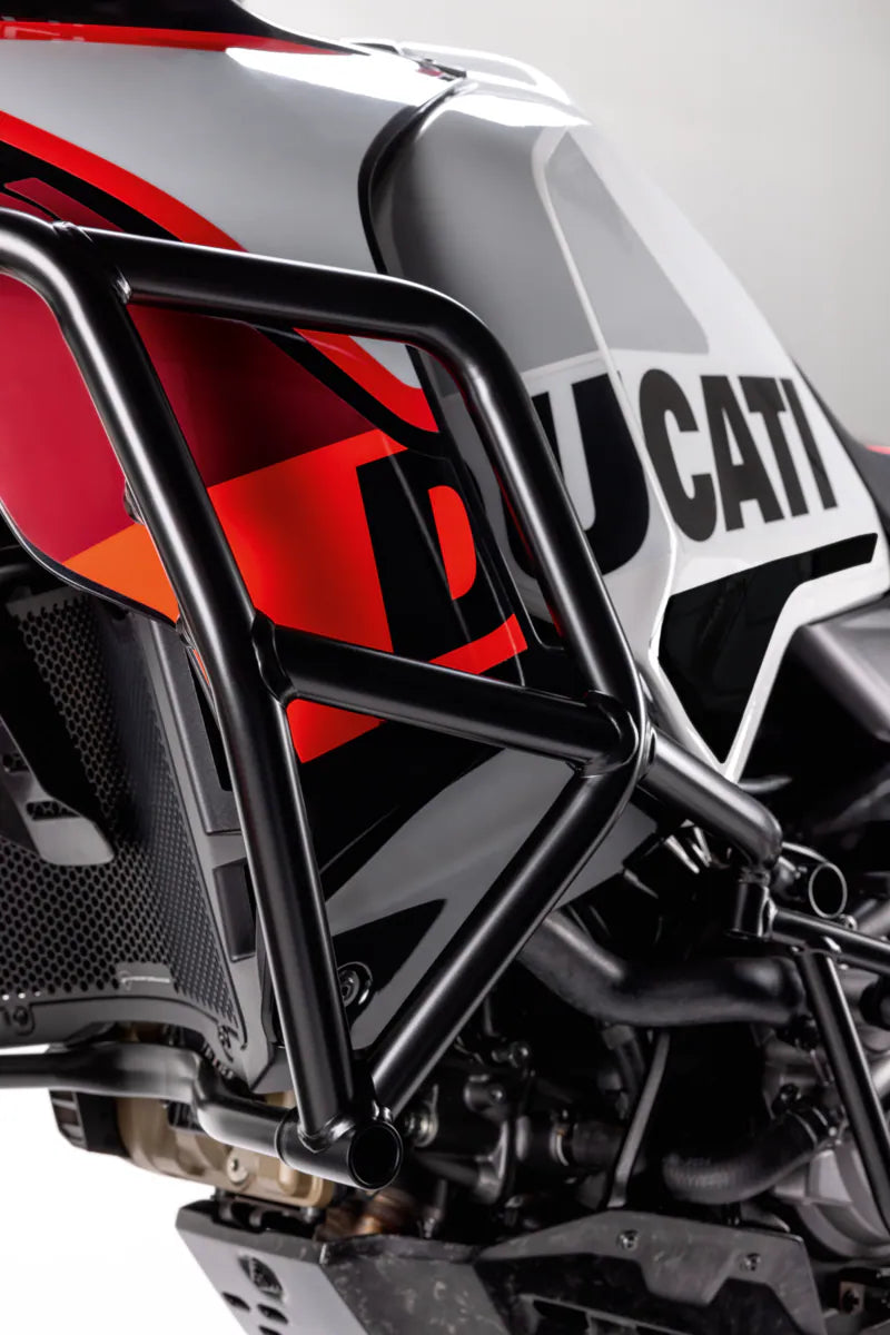 Ducati Performance Engine Cover In Steel Tubes
