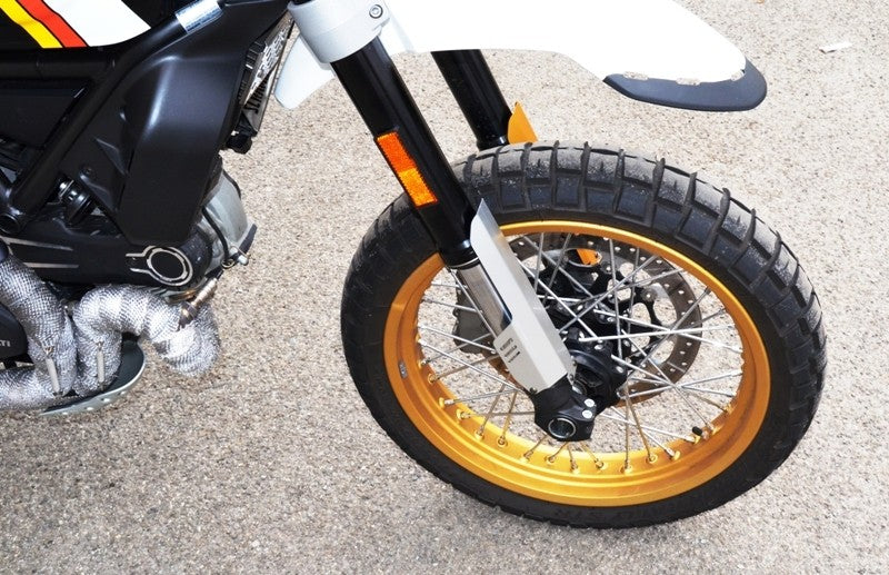 Ducabike DBK PAR01 Scrambler Fork Protection - SILVER