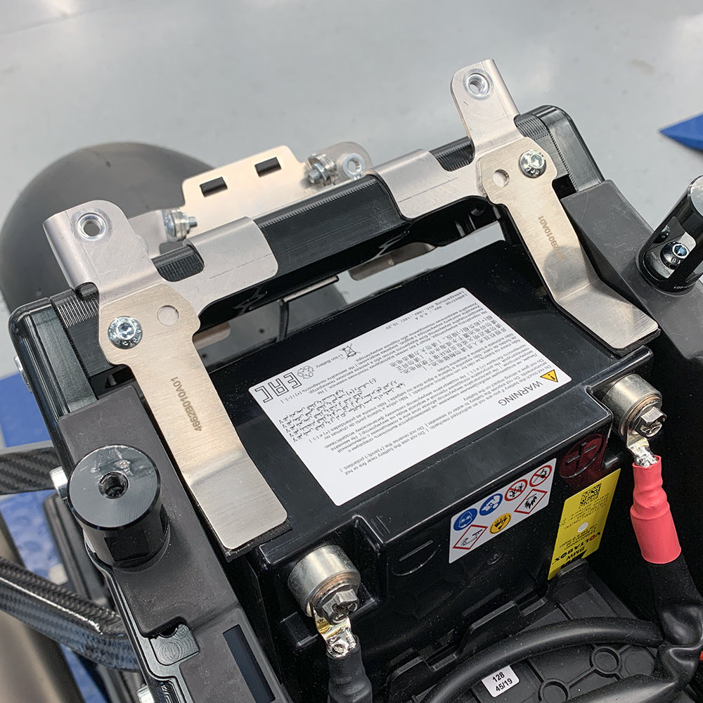 Alpha Racing Battery bracket kit racing subframe