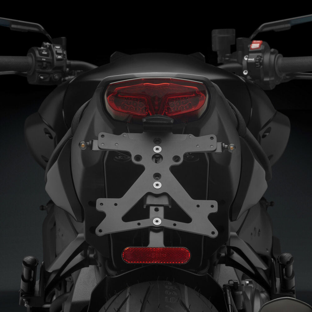 Rizoma Fox License Plate Support Kit