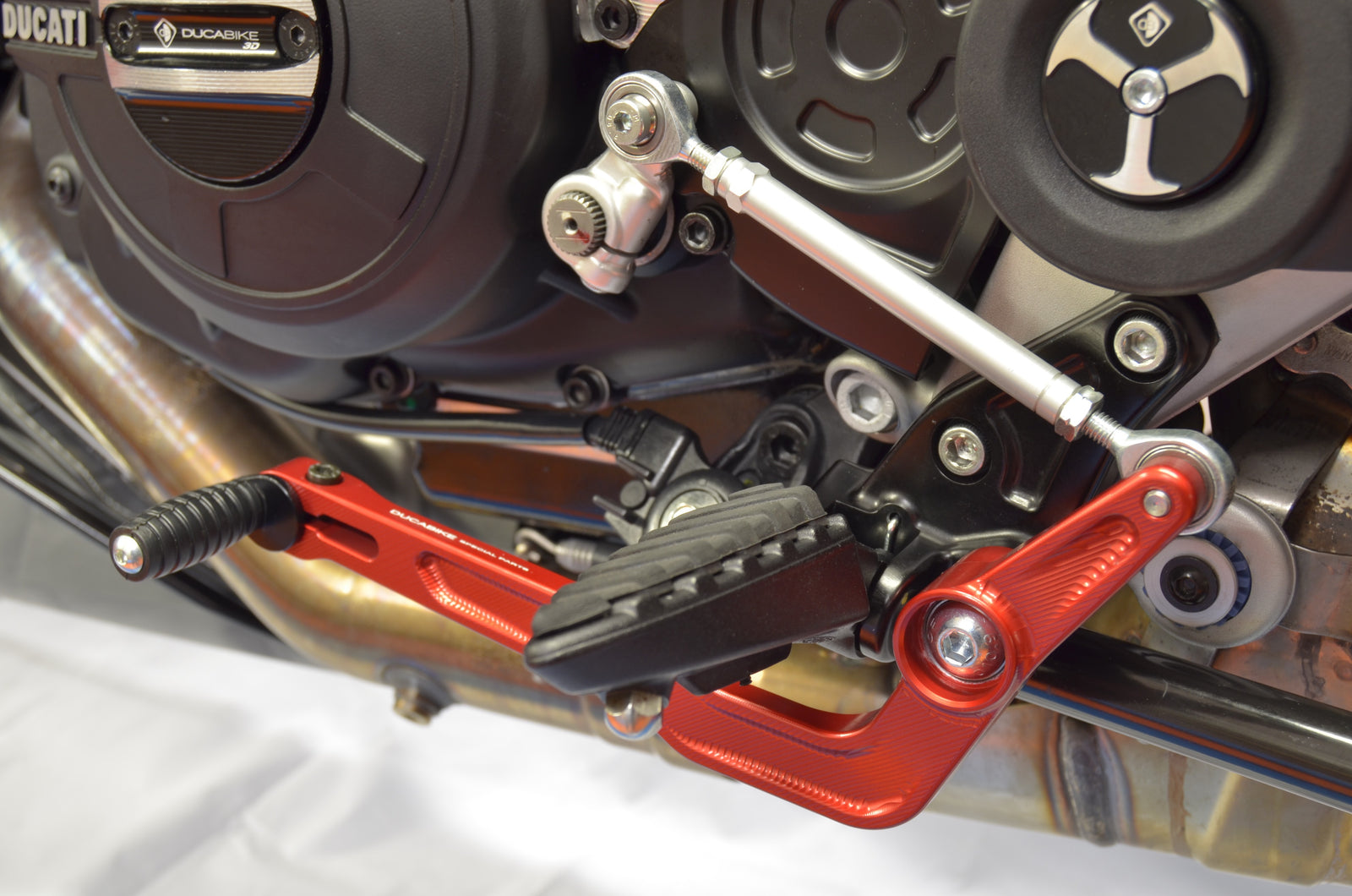 Ducabike DBK RPLC24 Diavel 1260 Shift Lever - RED