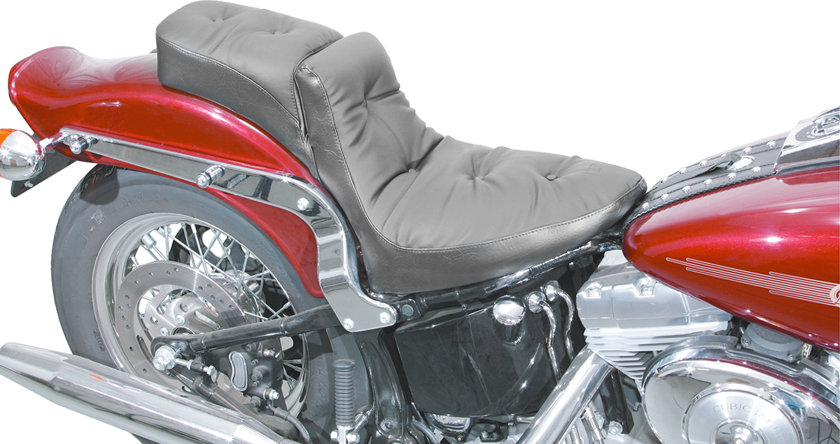 Mustang Regal Duke Seat - Softail '00-'05