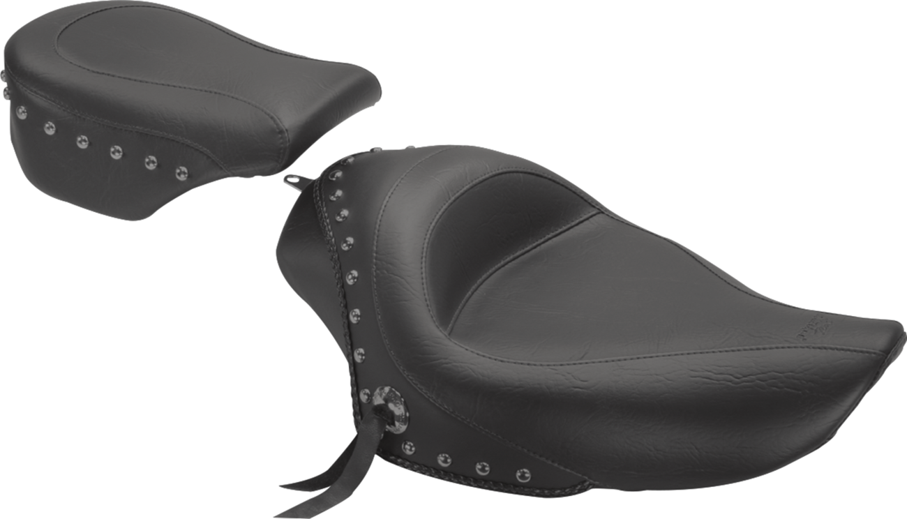 Mustang Studded Solo Seat - XL '04-'21