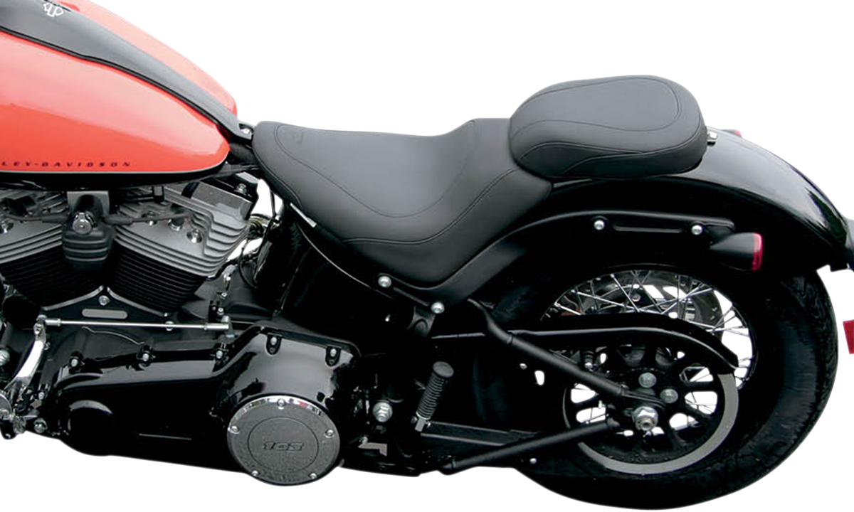 Mustang Seat - Wide Tripper™ Solo - Without Backrest - Smooth - Black