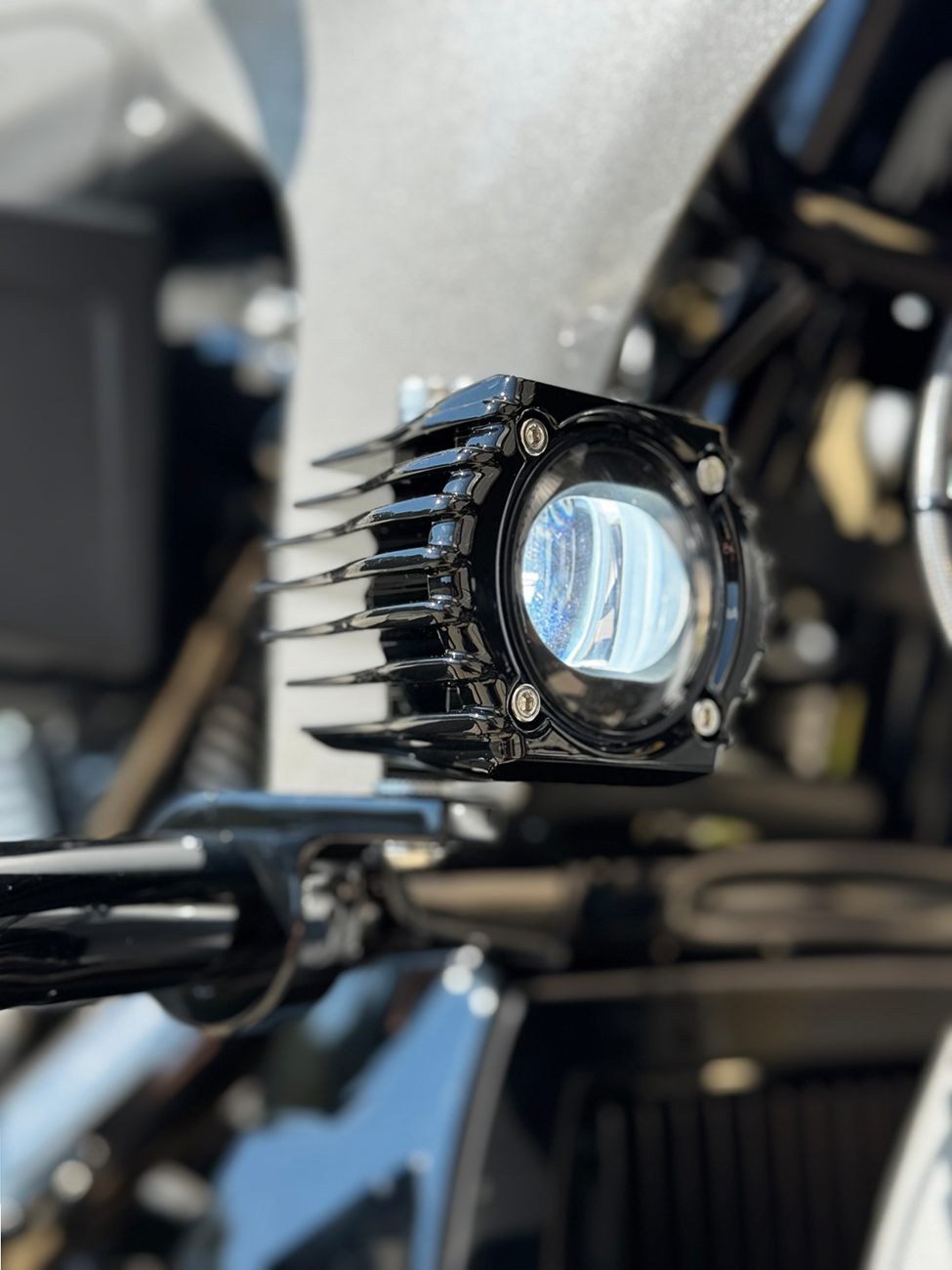 Custom Dynamics Fog Light - White/Clear - Harley-Davidson®