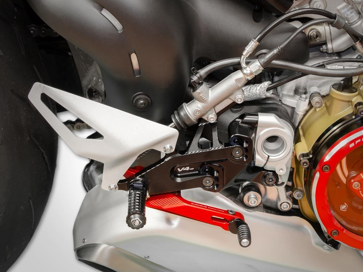 Ducabike DBK PRSFV401 SF V4 Adjustable Rearset - BLACK-RED