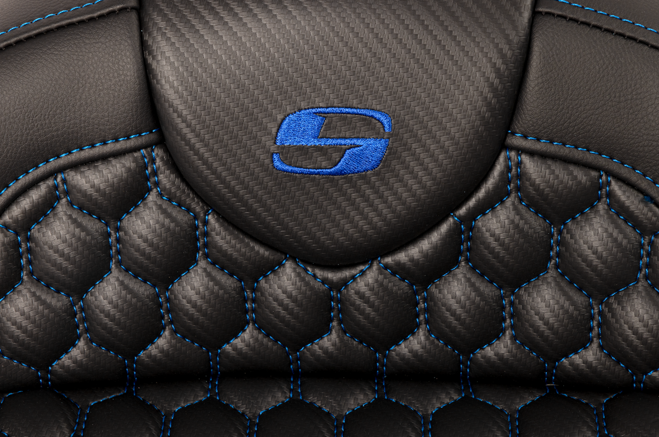 Saddlemen RoadSofa™ Seat - Honeycomb - Blue Stitch - With Backrest - FLH/FLT '08-'23