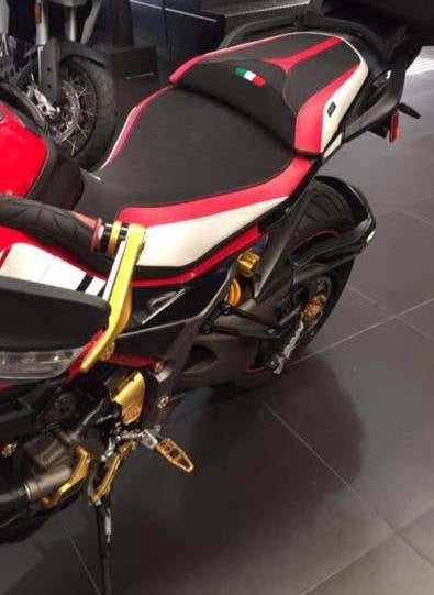 Ducabike DBK Csmts15 MTS 1200 My15 Seat Cover - BLACK-RED-WHITE