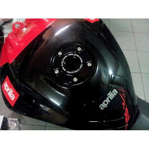 TWM Quick Action CNC Aluminum Gas Cap For Aprilia - TAPR.01