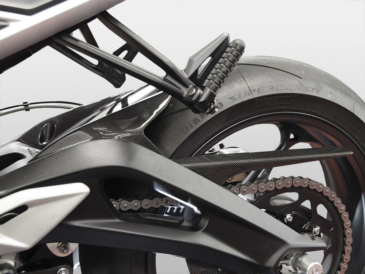 Ducabike DBK CRB89L Triumph Street Triple Glossy Carbon Rear Hugger