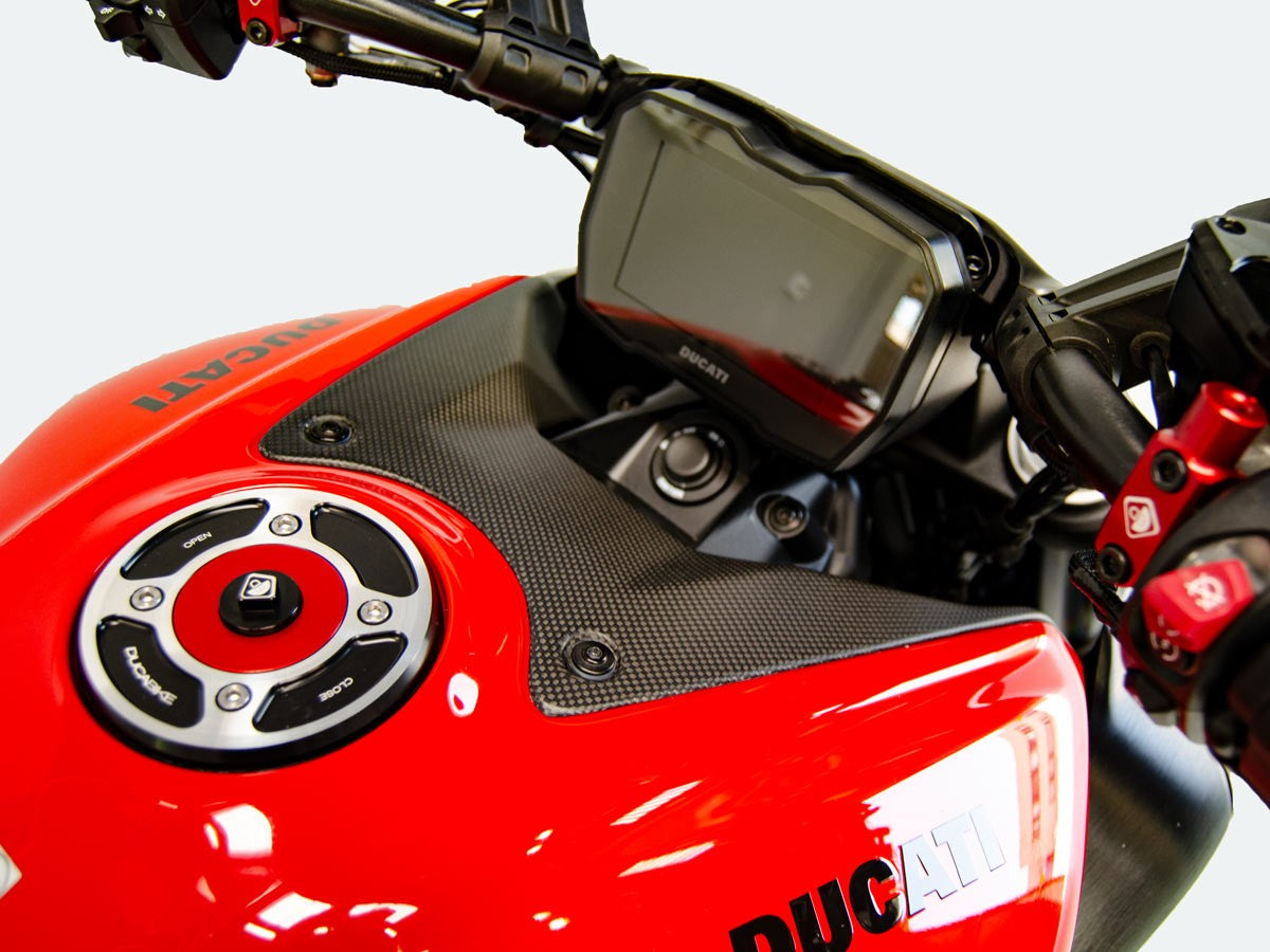 Ducabike DBK CRB81O Diavel V4 Matt Carbon Tank Cover