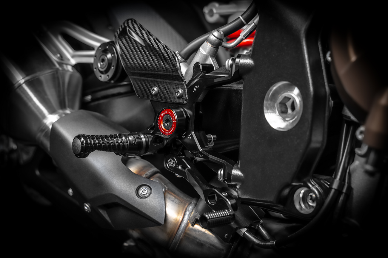 Gilles Tooling MUE2 Rearset - Black - BMW