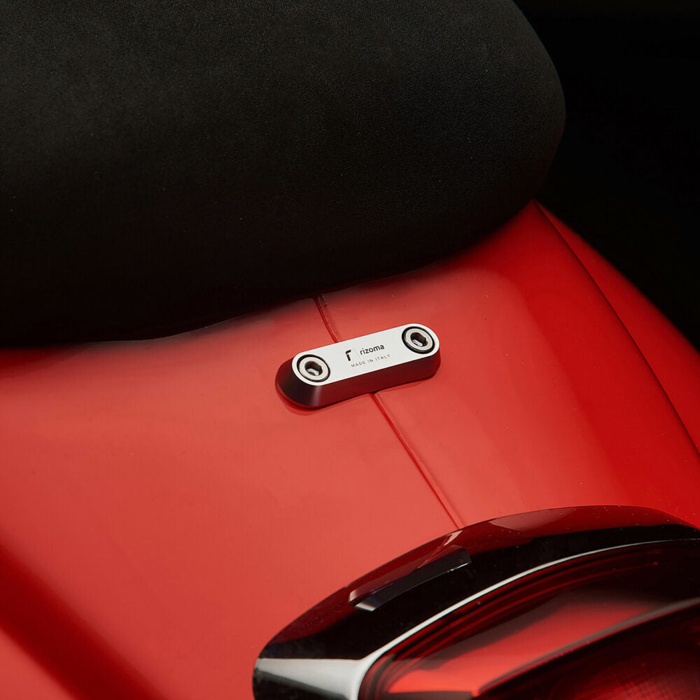 Rizoma Rear Handle Tag