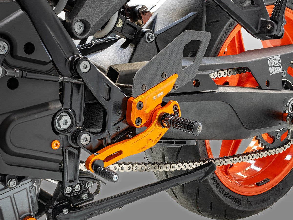 Ducabike DBK PRKTM01 KTM 990 Duke Adjustable Pilot Rearsets Kit
