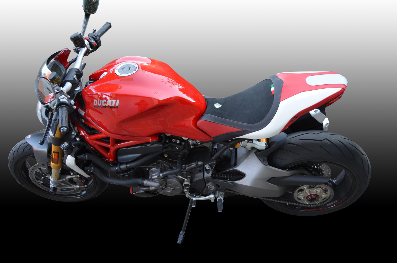 Ducabike DBK Csm1202 M1200 My17 Seat Cover - BLACK-RED