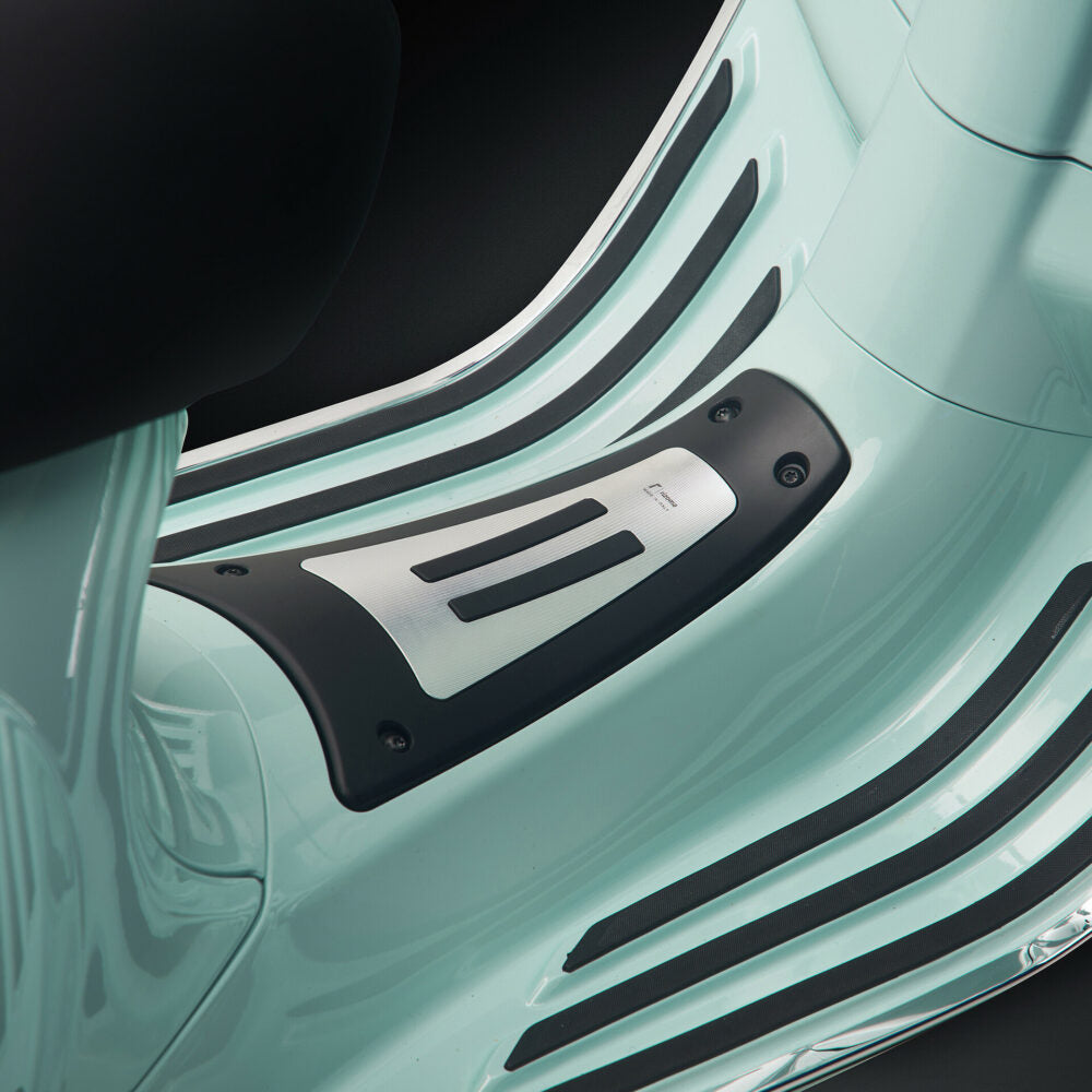 Rizoma Foot Board Tunnel Cover