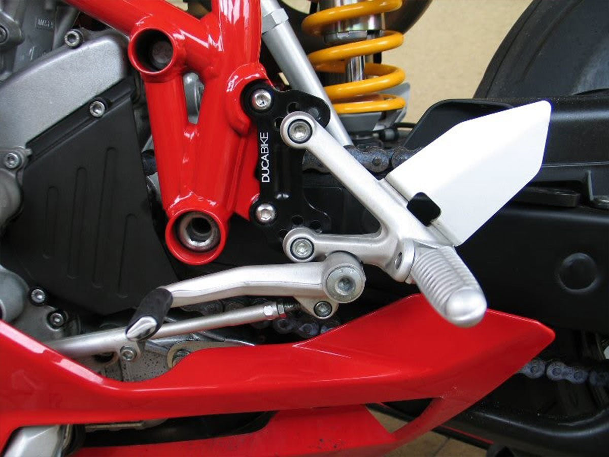 Ducabike DBK PAP02D Adjustable Rear Sets Supports 749 999