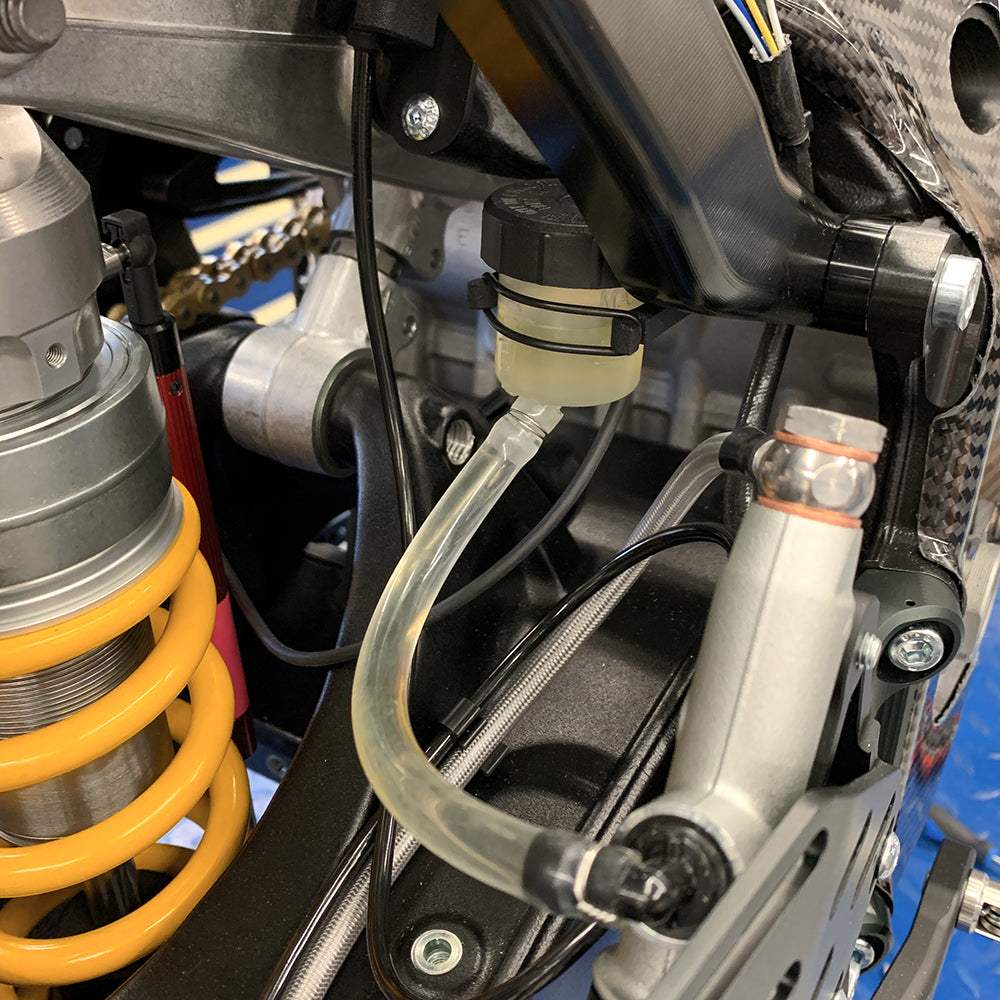 Brake fluid reservoir kit 15 ml
