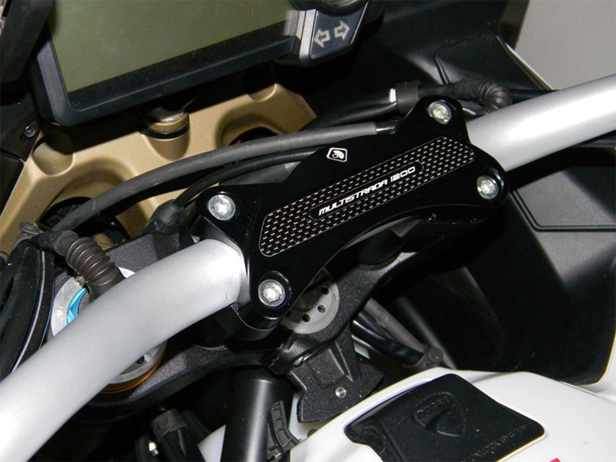 Ducabike DBK BM01 Handlebar Clamp MTS 1200 - BLACK