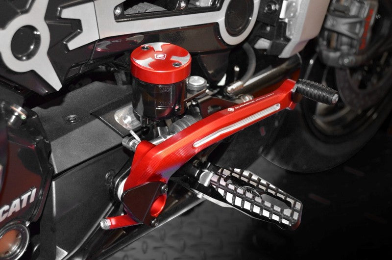 Ducabike DBK Ppdv04 Xdiavel Footpegs - BLACK