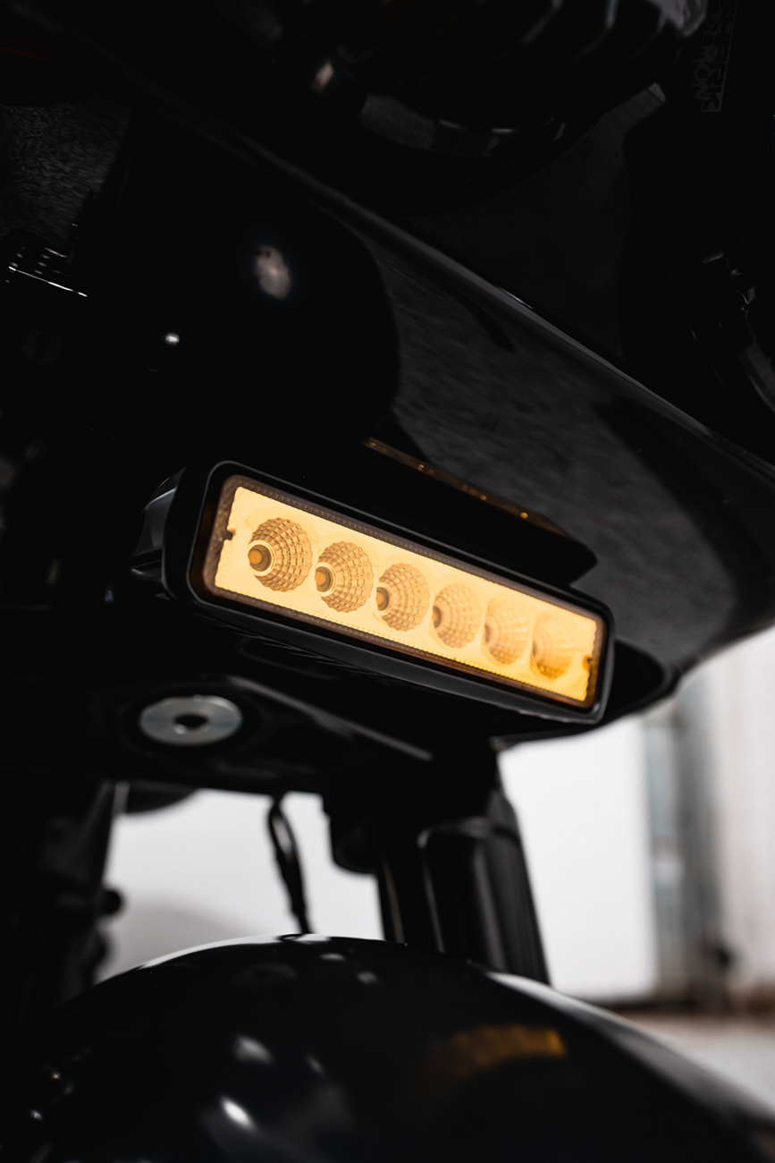 Custom Dynamics LED Light Bar Kit