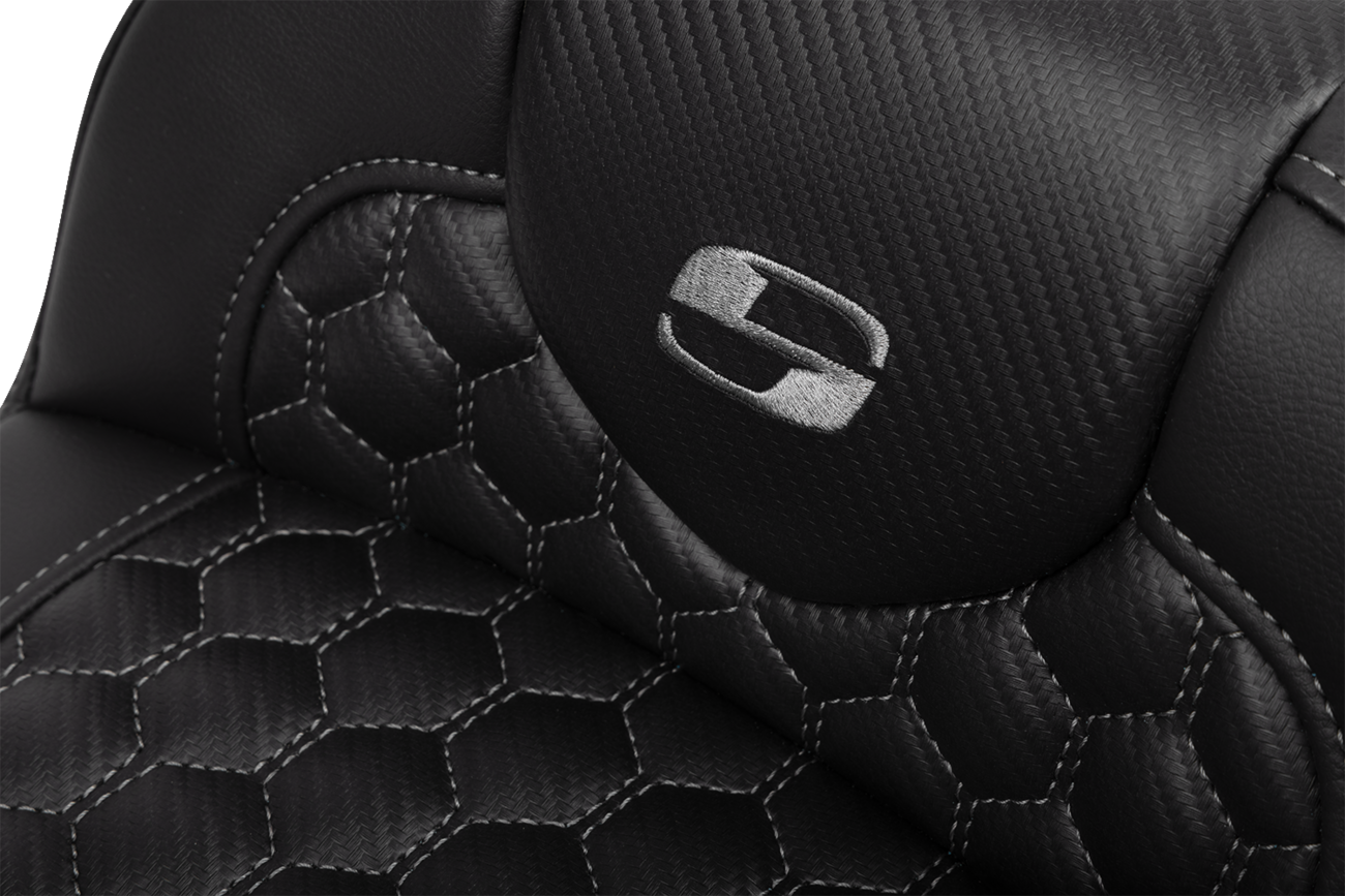 Saddlemen Roadsofa™ Extended Reach Seat - With Backrest - Honeycomb - Dark Gray Stitch - FLTR/FLHX '23-'24