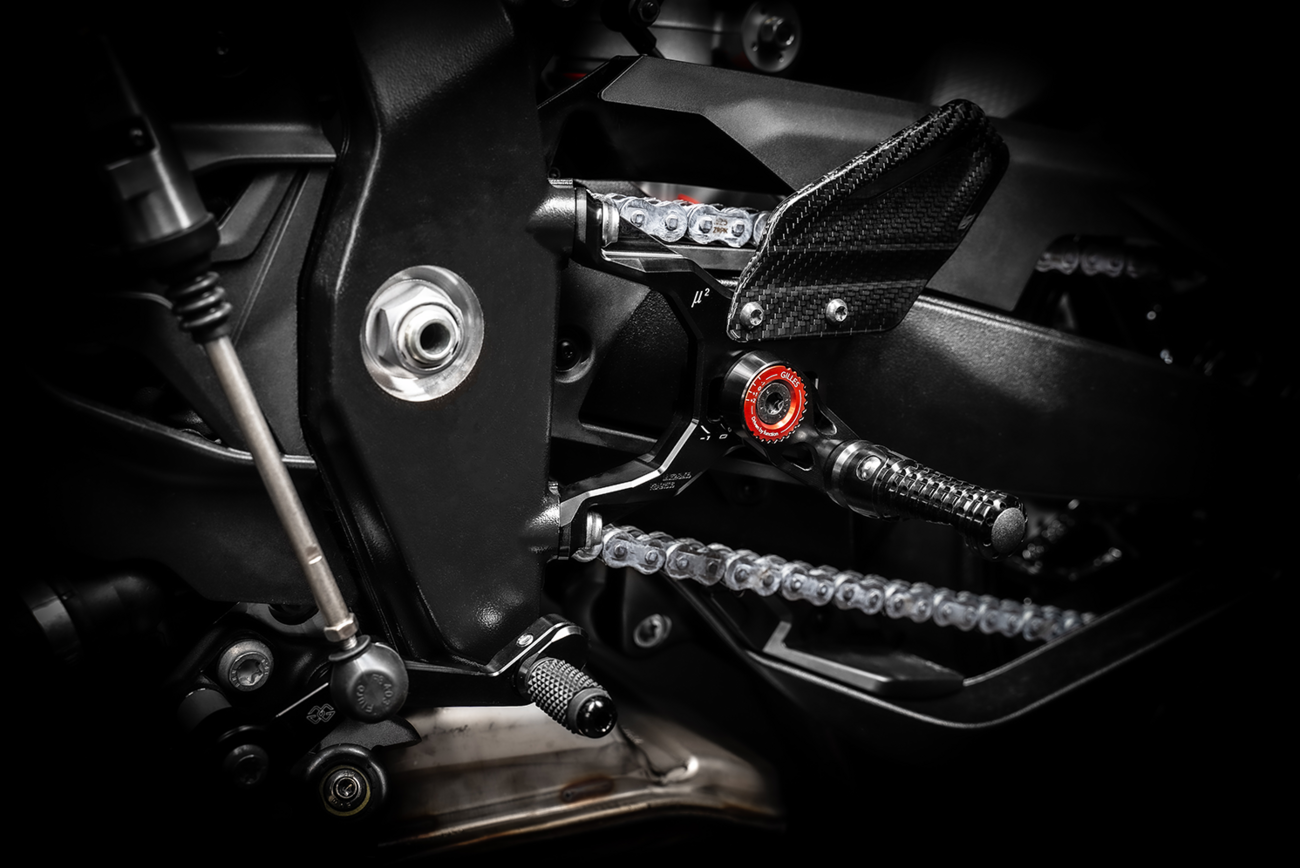 Gilles Tooling MUE2 Rearset - Black - BMW