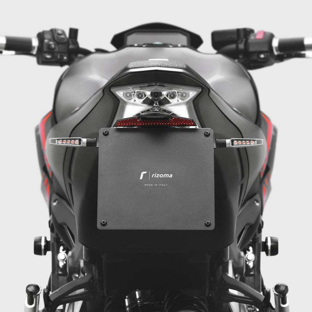 Rizoma Fox License Plate Support Kit