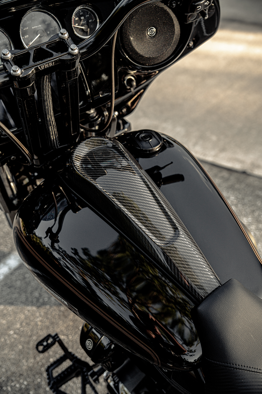 Slyfox Dash Panel - With Side Fill - Gloss Black