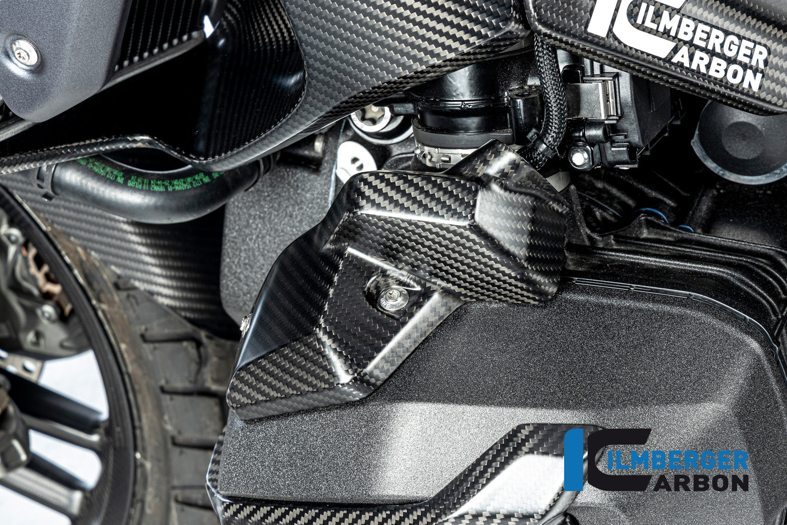 Ilmberger Carbon Injector Nozzle Cover Left BMW R 1300 GS - Matte / Twill