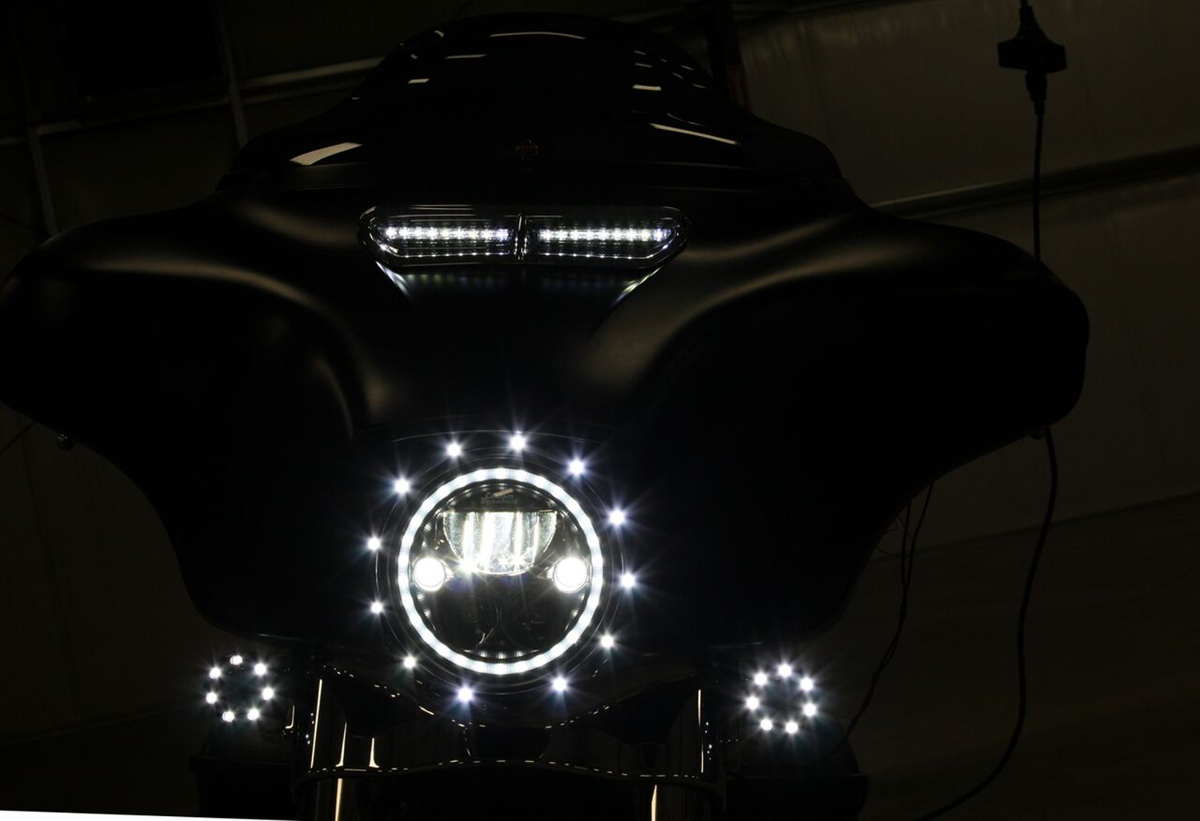 Custom Dynamics Fairing Vent Trim - White
