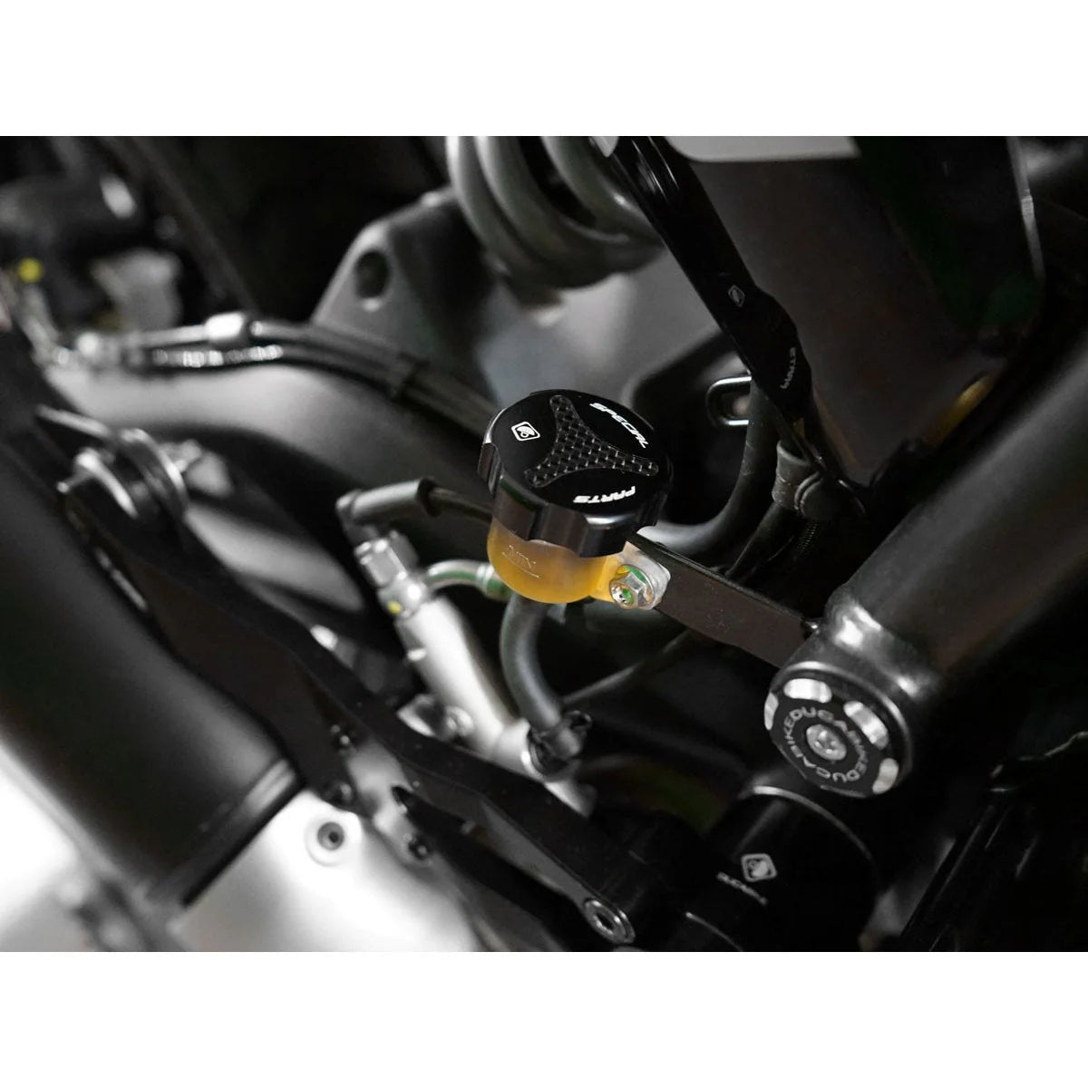 Ducabike DBK Carbon Rear Brake Fluid Reservoir Cap For Panigale V2 V2S