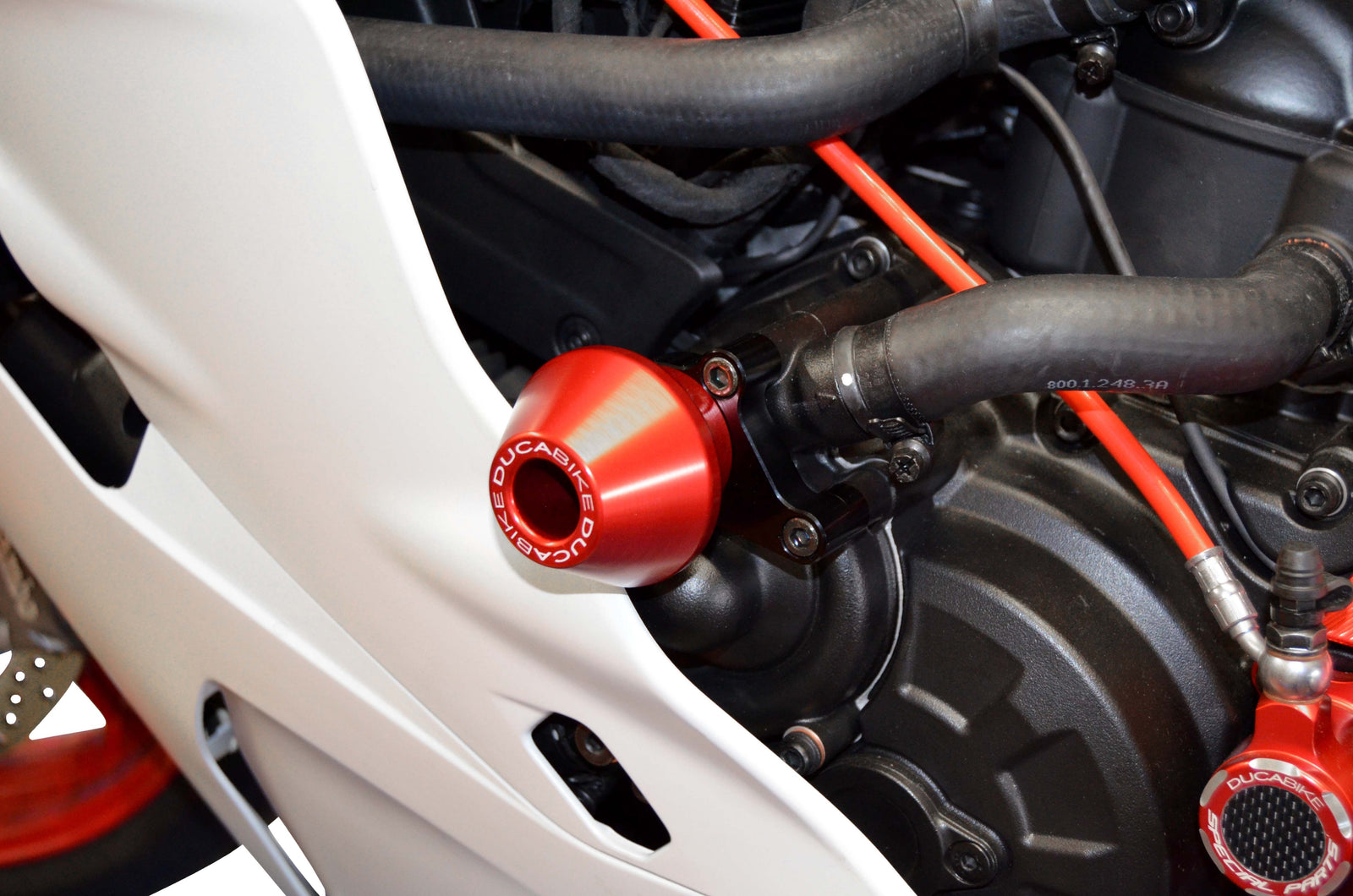Ducabike DBK PTSS02 Supersport My17 Frame Protection - RED
