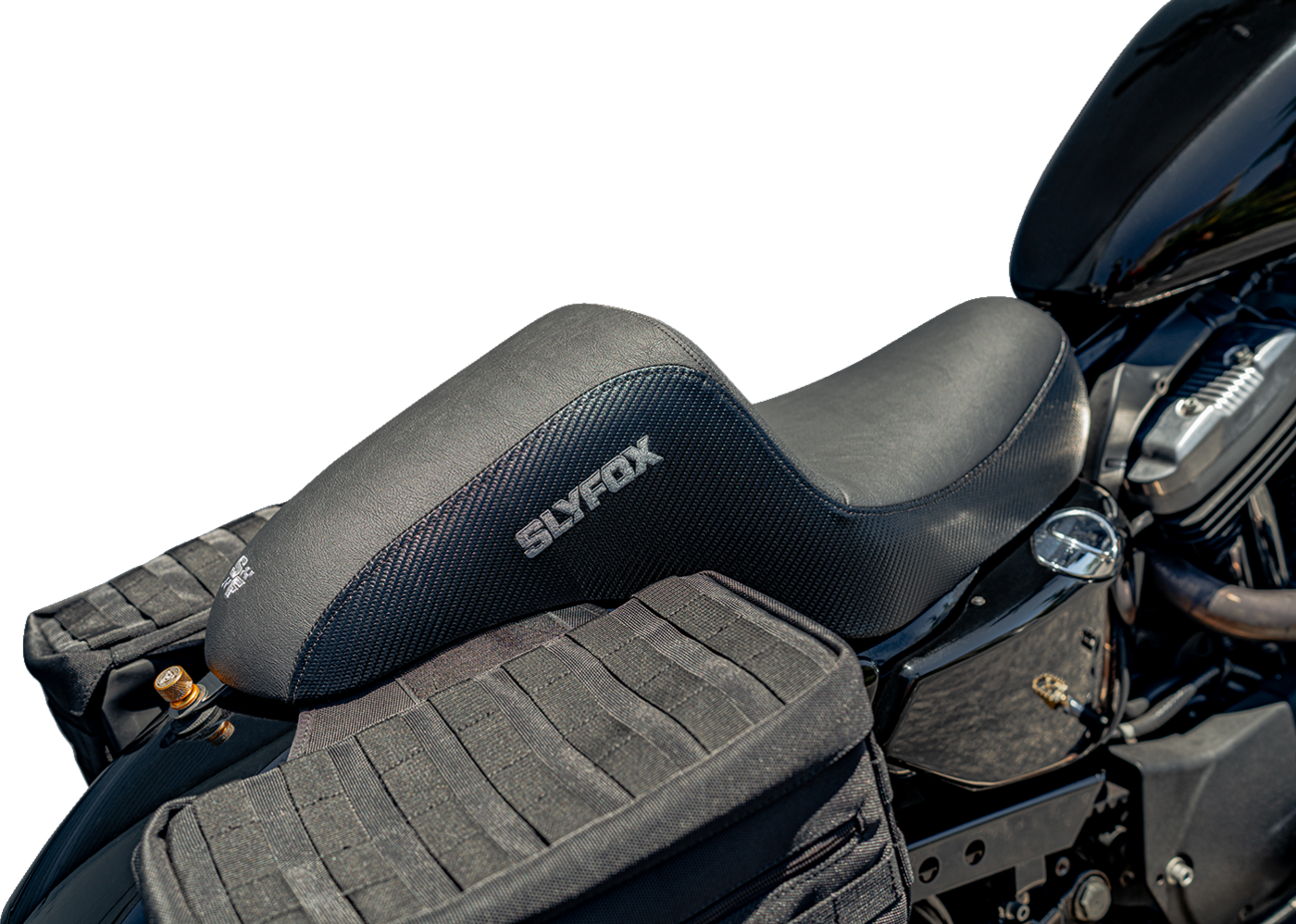 Slyfox Drifter Seat - Gray Logo - Black Vinyl W/ Slipstop - Carbon Fiber - XL '04-'22