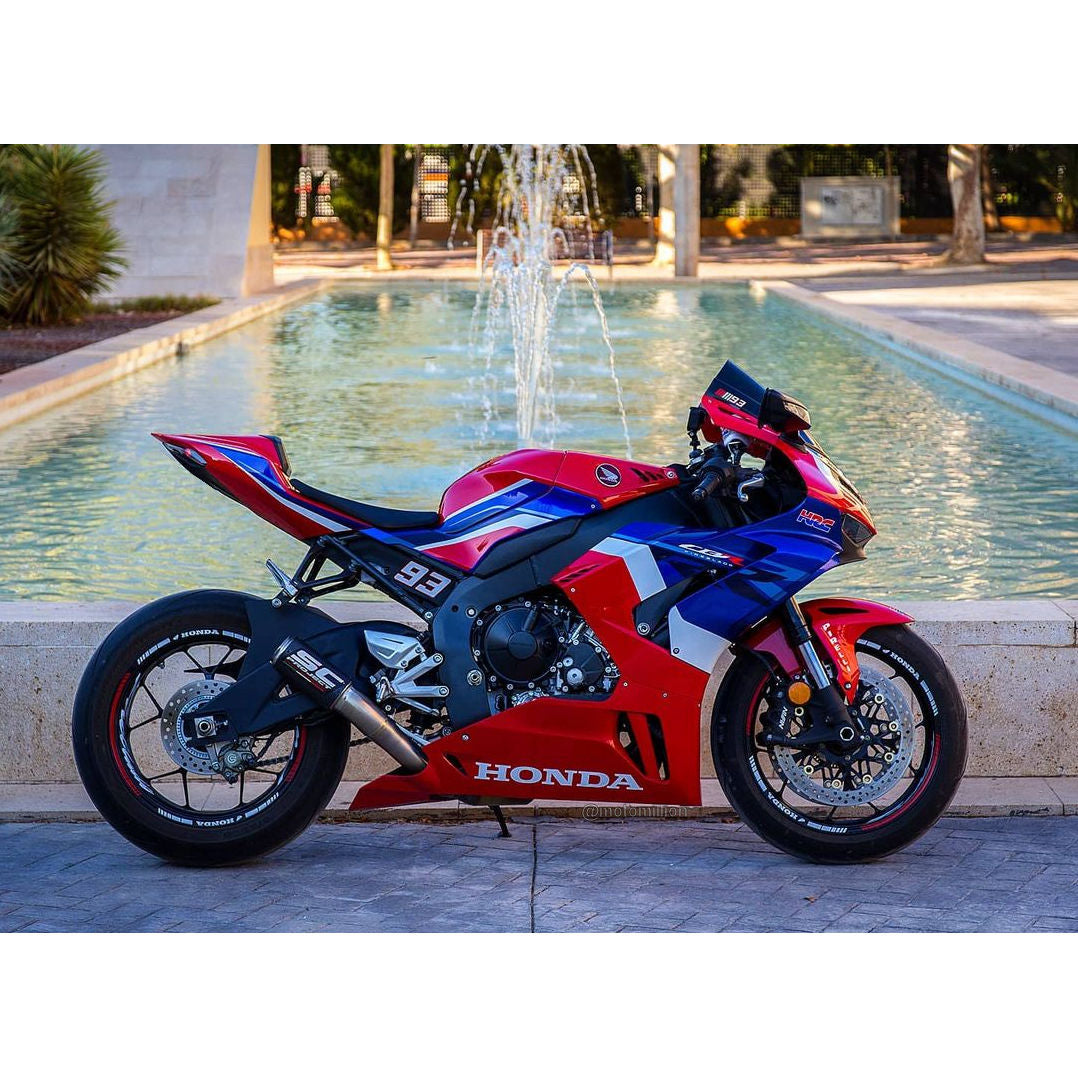 SC Project CR-T Carbon Fiber Slip On For CBR 1000rr-R SP