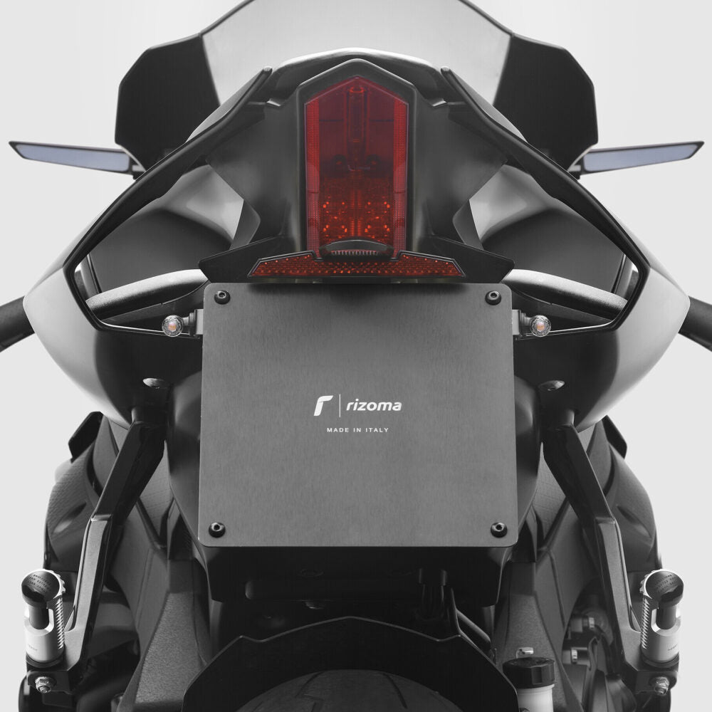 Rizoma Fox License Plate Support Kit