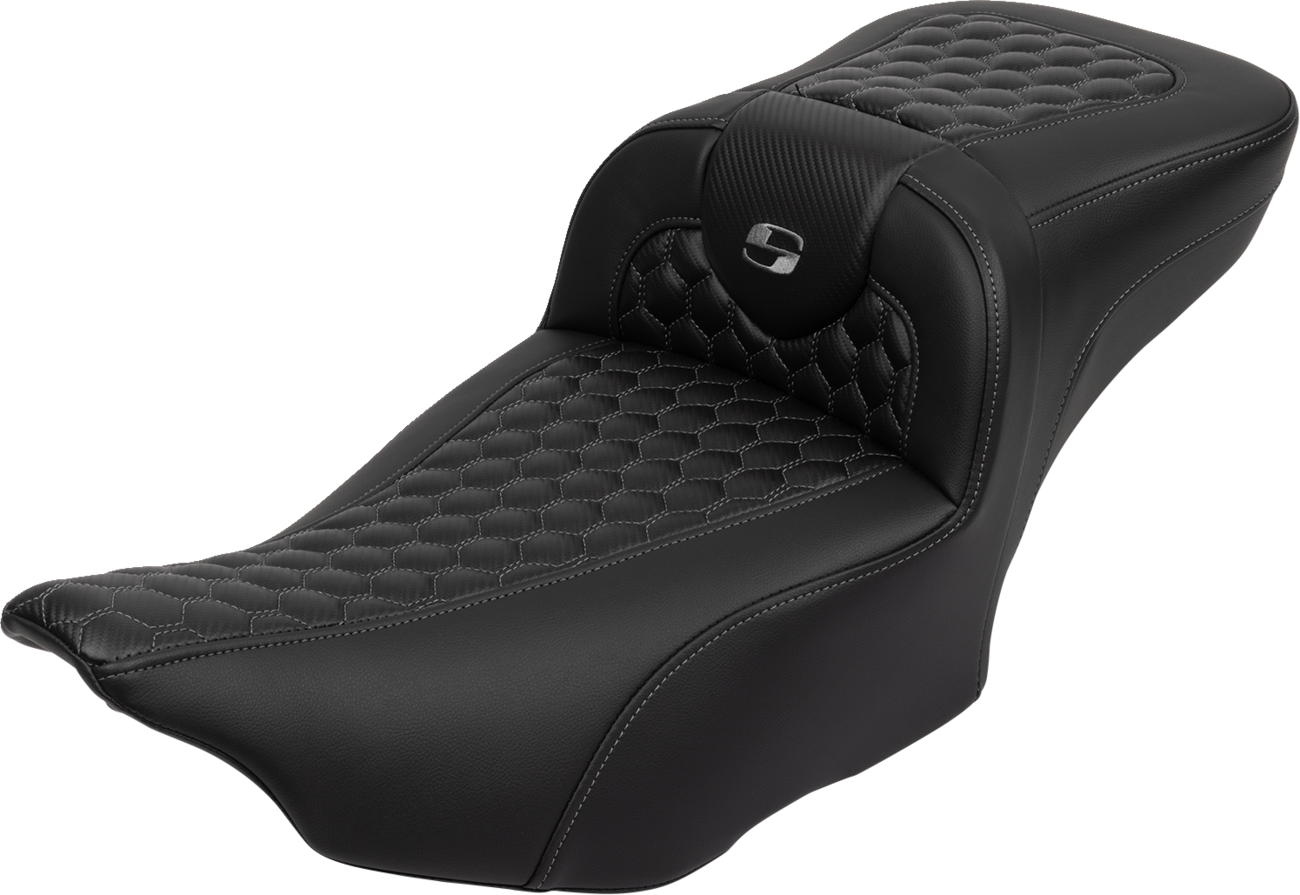 Saddlemen Roadsofa™ Extended Reach Seat - With Backrest - Honeycomb - Dark Gray Stitch - FLTR/FLHX '23-'24
