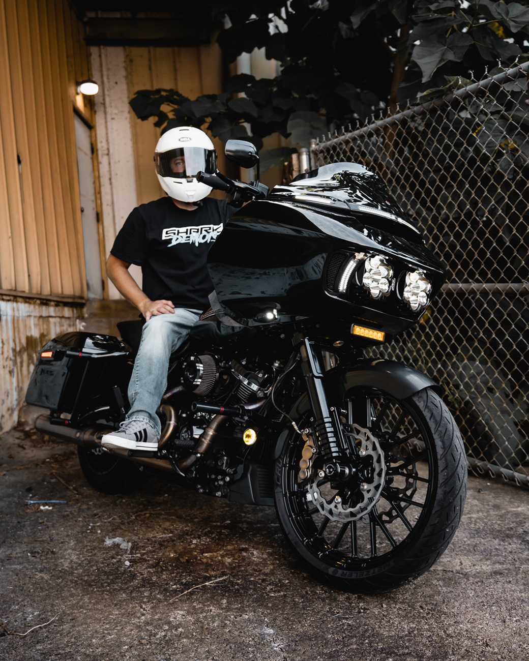 Custom Dynamics Shark Demon® 2 Headlight - Road Glide