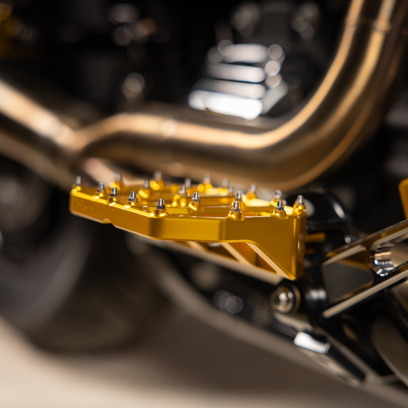 Thrashin Supply CO. Mini Aggressor Floorboards - Gold - Rear