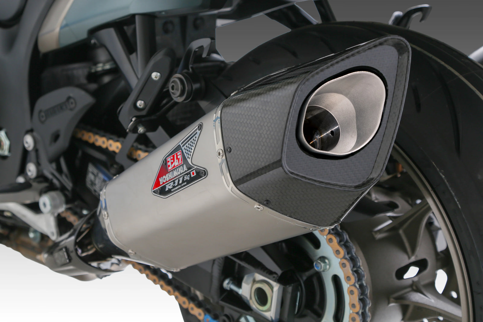 Yoshimura HAYABUSA 2021-26 Race R-11sq-R Dual Stainless Slip-On Exhaust, W/ Stainless Mufflers