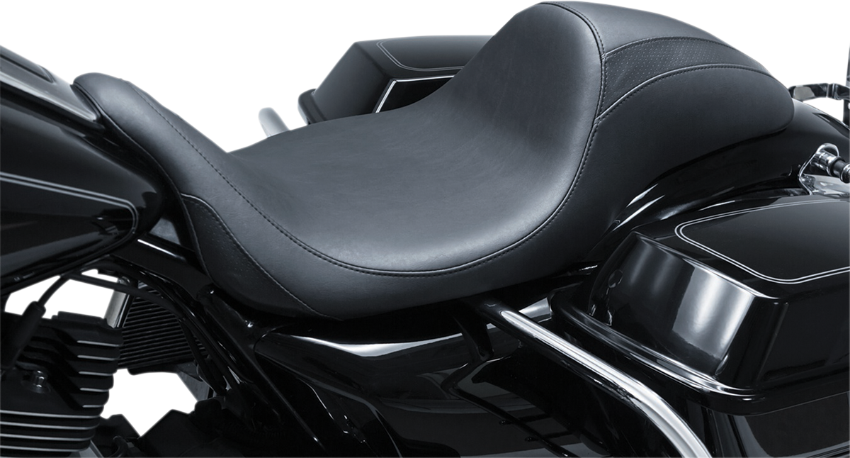 Mustang Hightail Fastback™ Seat - FL '08-'25