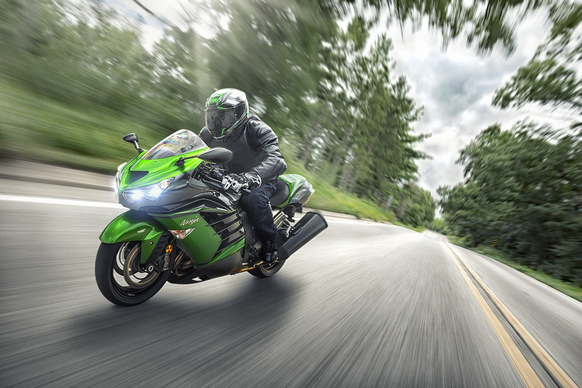 BT Moto KAWASAKI-NINJA-ZX-14R-ABS-SE.jpg