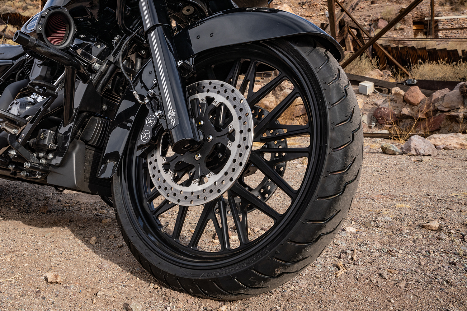 Performance Machine (PM) Wheel - Nivis - Front - Dual Disc/Without ABS - Black Ops - 21x3.5