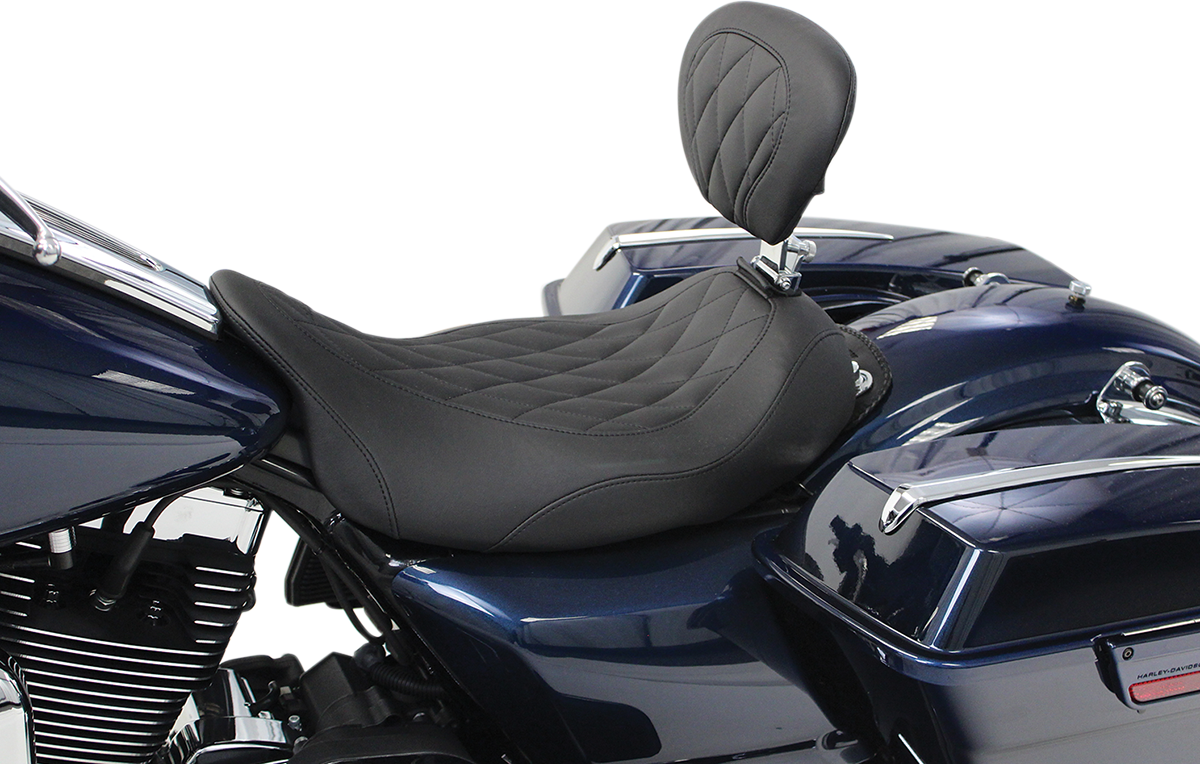 Mustang Wide Tripper™ Solo Seat - With Removable Driver Backrest - FL '08-'25