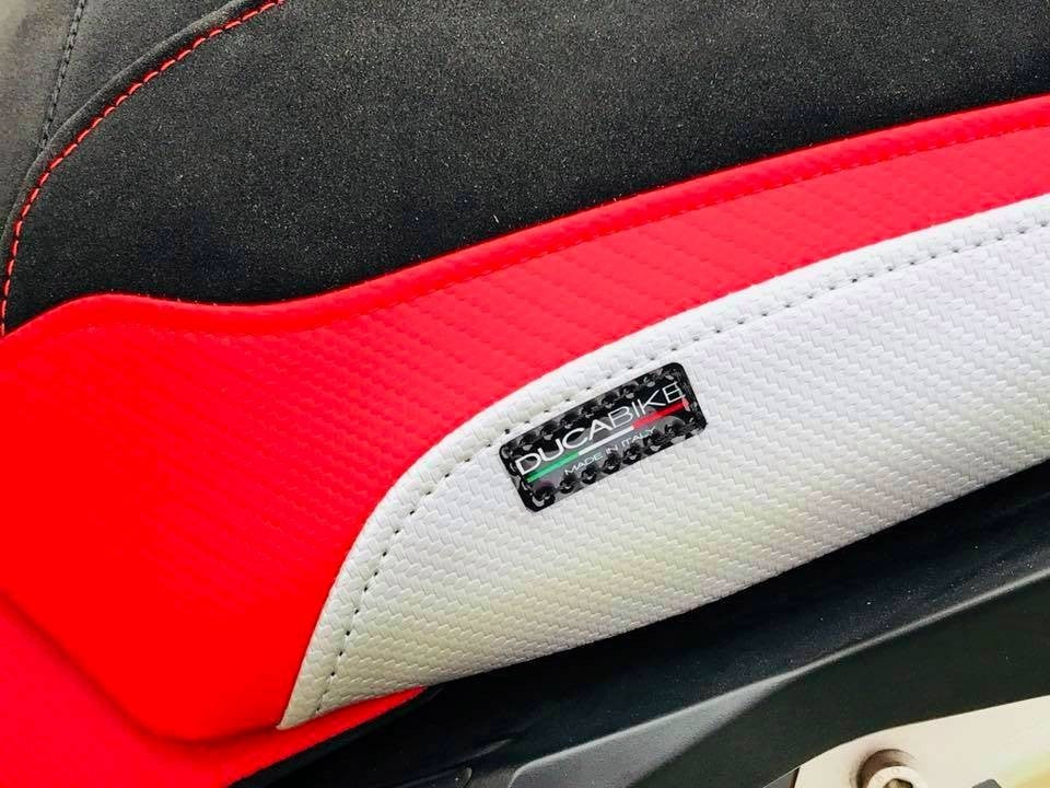 Ducabike DBK Csmtscen MTS Enduro Comfort Seat Cover - BLACK-RED-SILVER