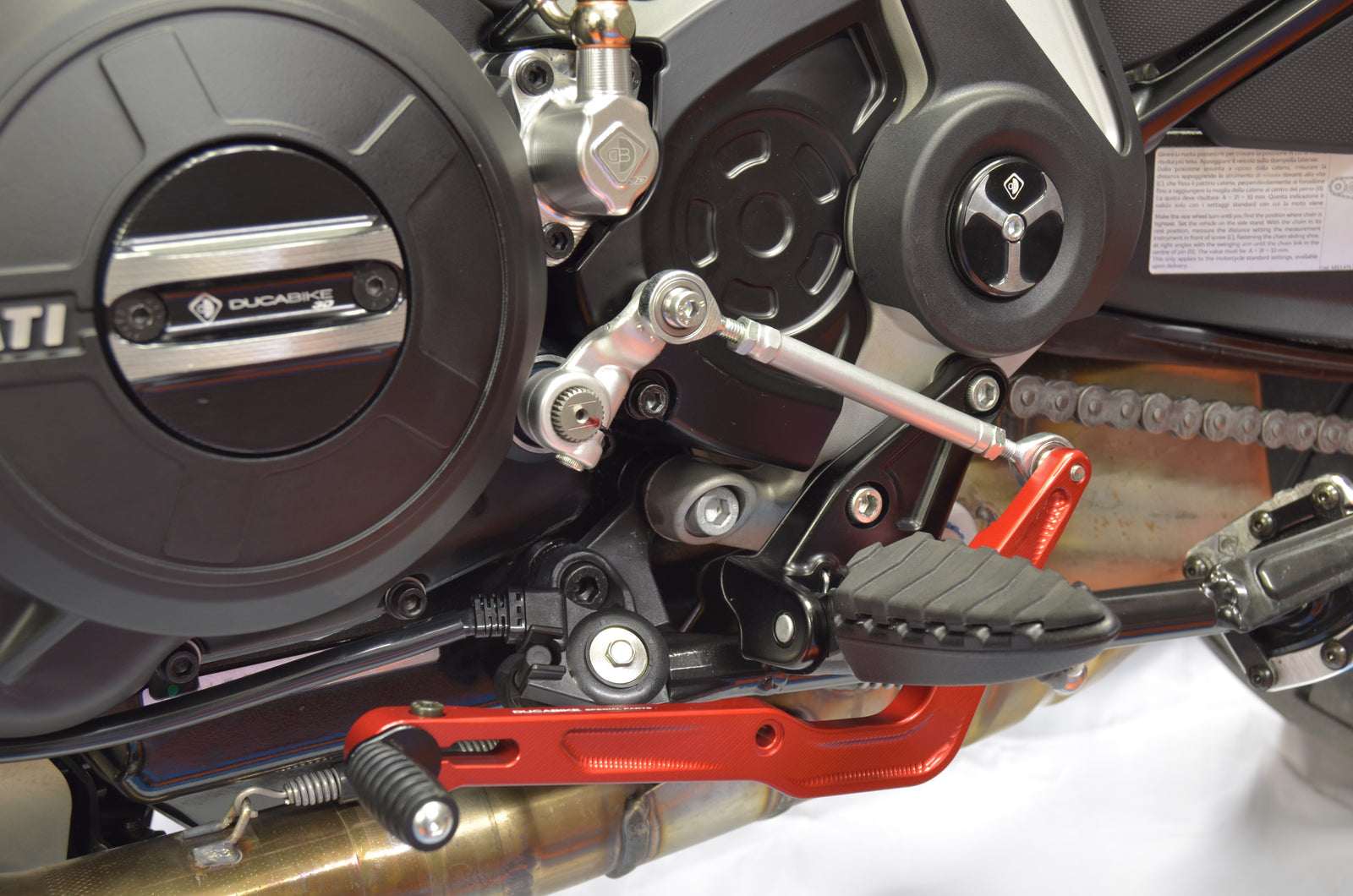 Ducabike DBK RPLC24 Diavel 1260 Shift Lever - RED