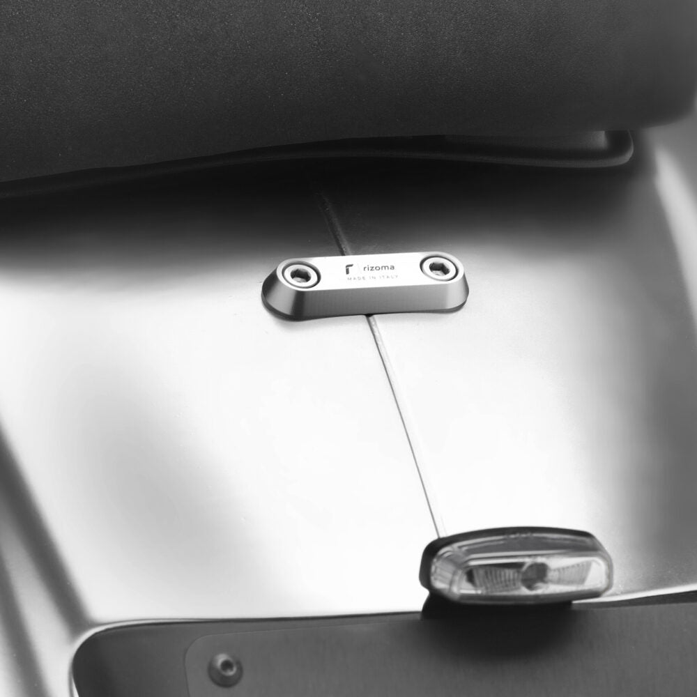 Rizoma Rear Handle Tag